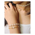White Daisy Necklace