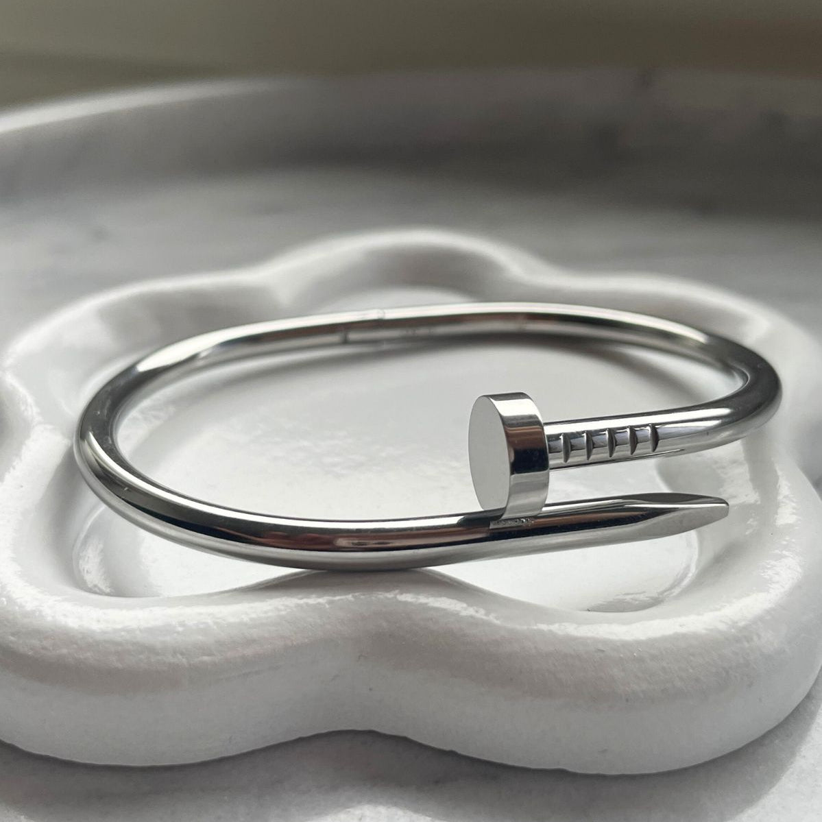 Cartier Screw Nail cuff