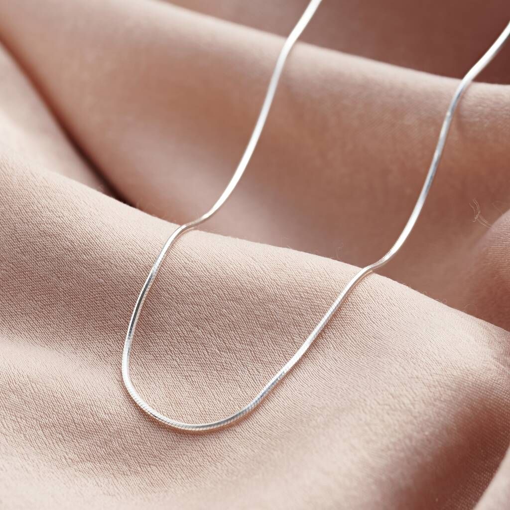 Silver Minimal Chain